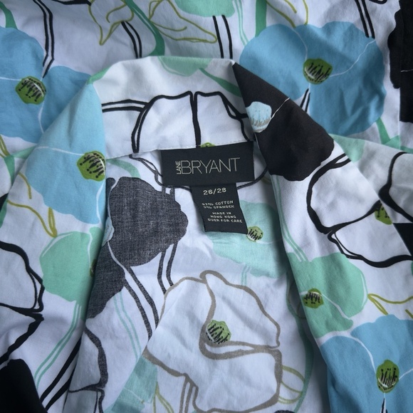 Lane Bryant Floral Wrap Top Women's Plus Size 26/28 Button-Up Shirt Multicolor - Picture 4 of 4